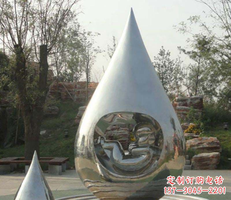 长沙不锈钢水滴雕塑精致简约的艺术之美