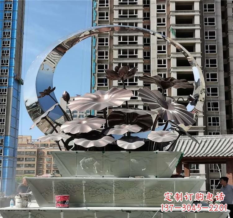 长沙不锈钢荷花雕塑把宁静的自然融入城市