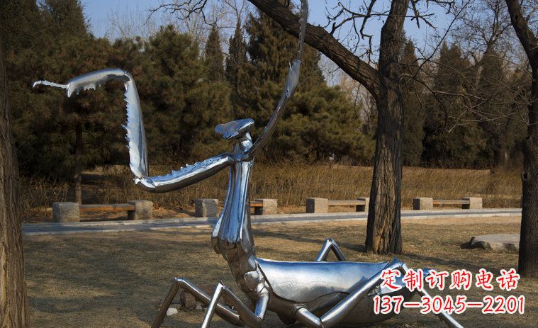 长沙不锈钢螳螂园林景观雕塑创意缔造美景