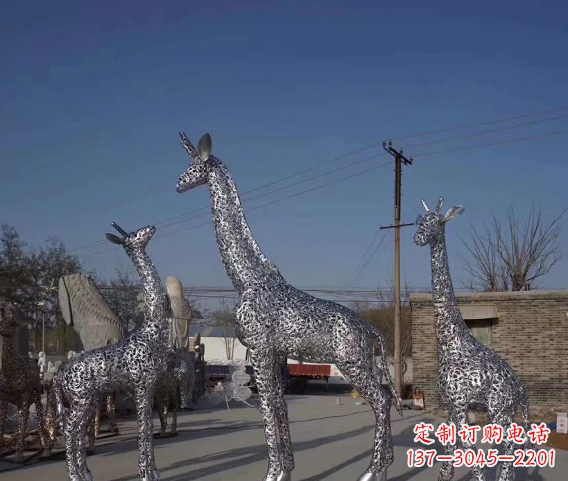 长沙不锈钢镂空雕塑长颈鹿
