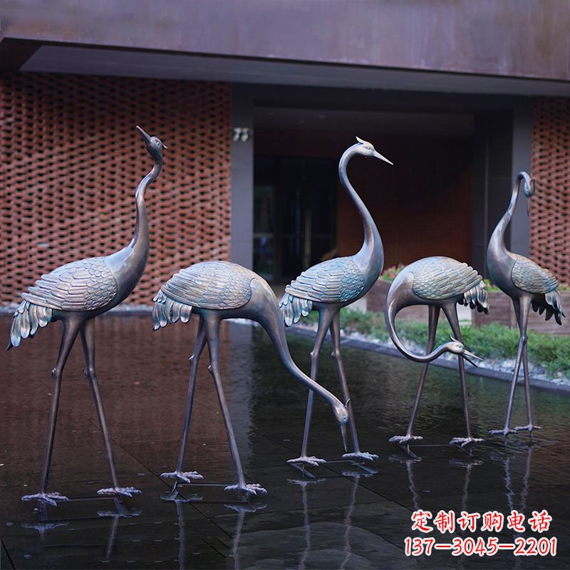 长沙不锈钢仙鹤飞翔雕塑