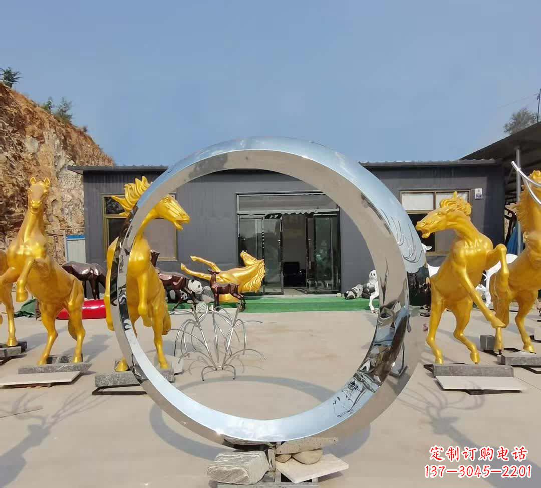 长沙不锈钢圆环雕塑让景观更加精彩