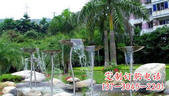 长沙不锈钢喷泉雕塑——艺术之美