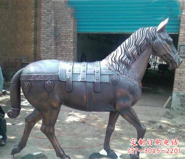 长沙马铜雕塑传递草原动物的非凡魅力
