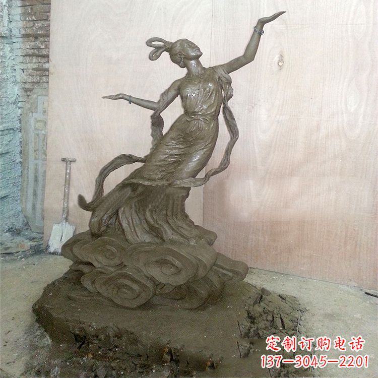 长沙嫦娥雕塑泥稿