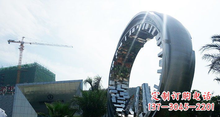 长沙美丽而优雅的不锈钢圆环雕塑