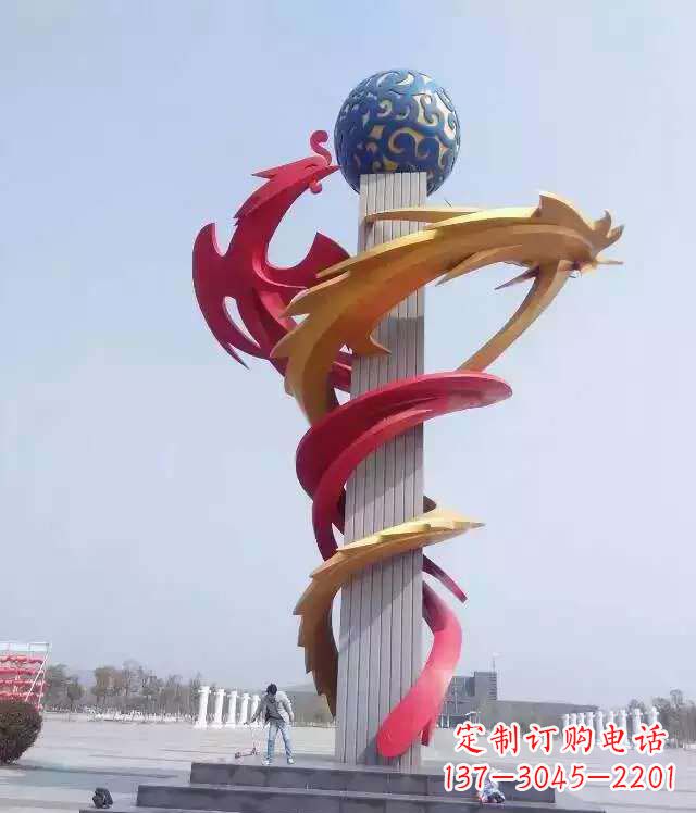 长沙青铜龙柱景观雕塑城市的精神象征
