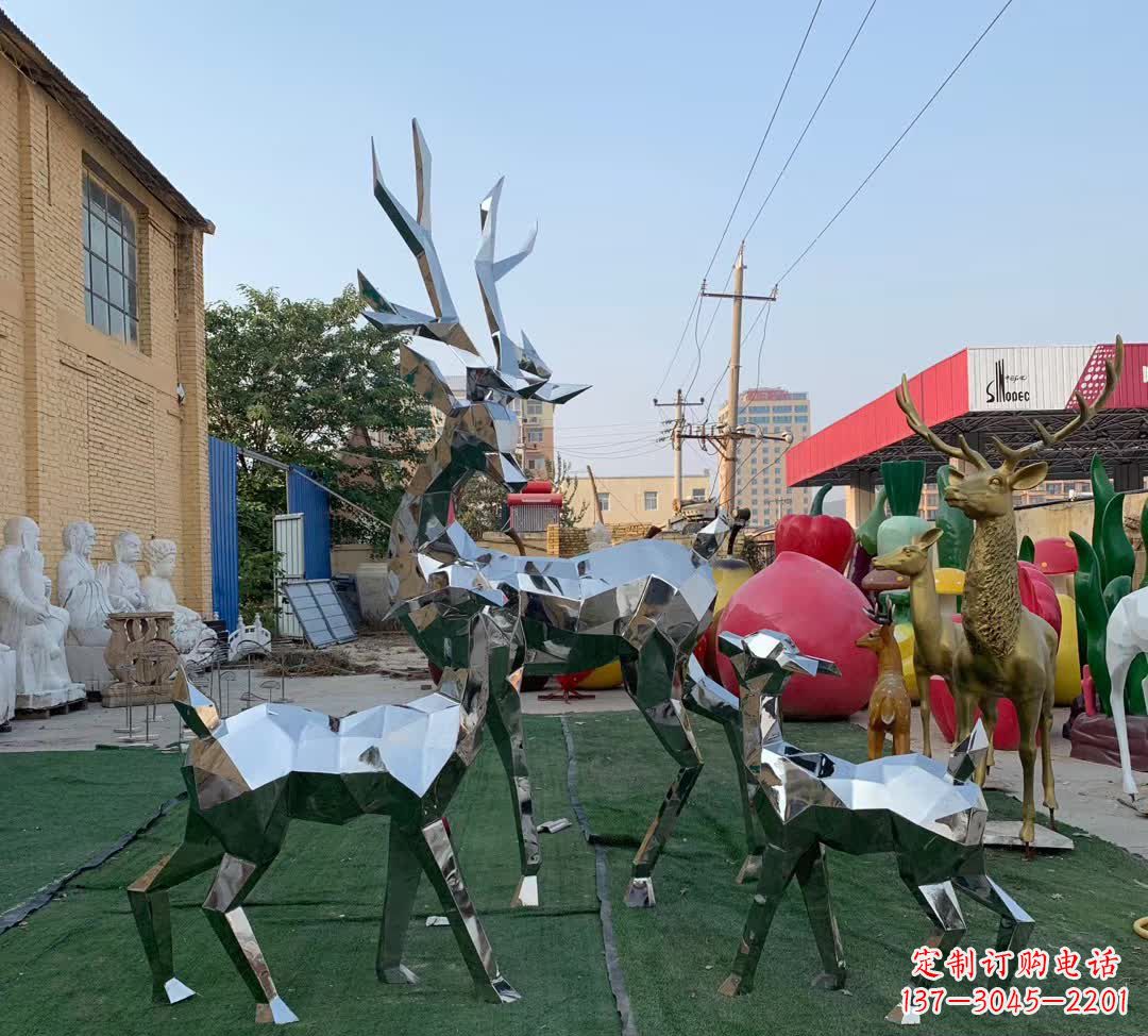 长沙梅花鹿雕塑一种独特的城市装饰