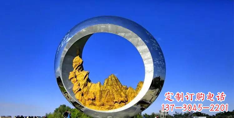 长沙月亮雕塑——城市的美丽装饰
