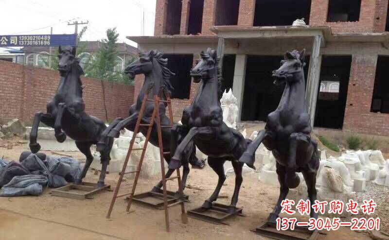 长沙马雕塑积极而具有历史意义的艺术
