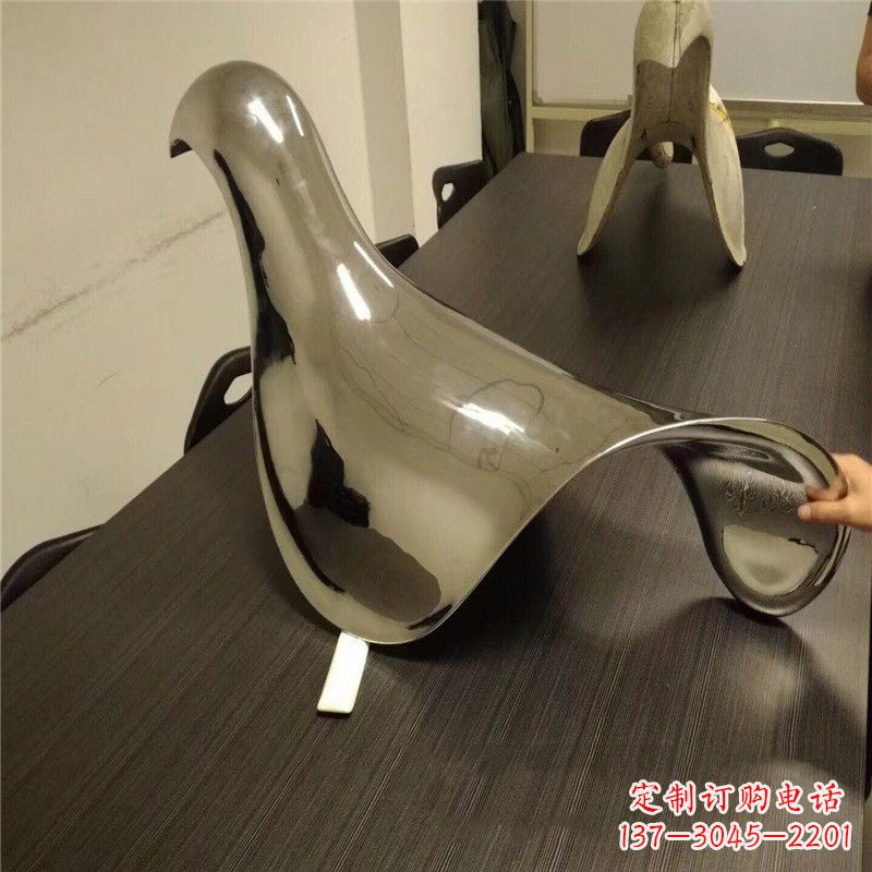 长沙鸽子雕塑——精致的抽象艺术
