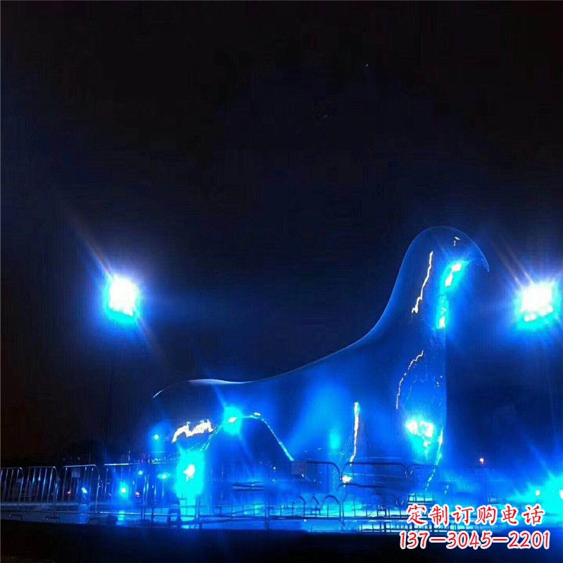 长沙抽象和平不锈钢鸽子雕塑夜景灯光效果