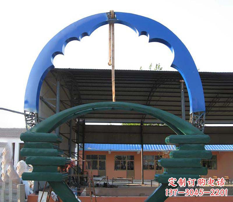 长沙抽象圆环不锈钢路边雕塑