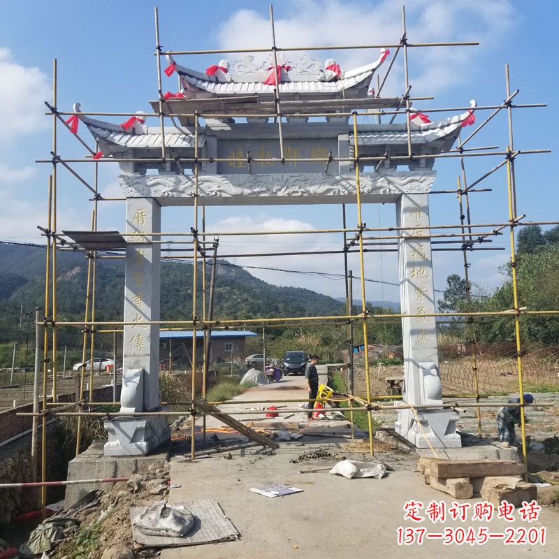 长沙村庄单门石牌坊 