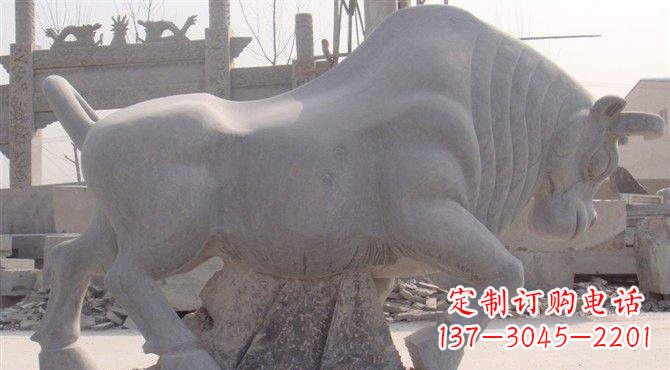 长沙大理石牛雕塑——让你家里充满独特艺术气息