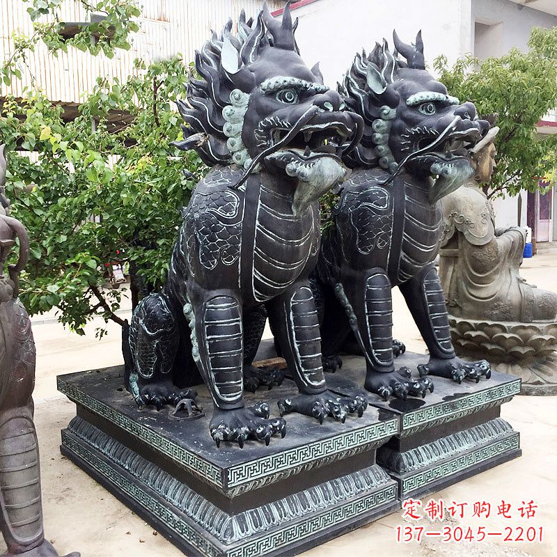 长沙象征威严的大理石麒麟雕塑