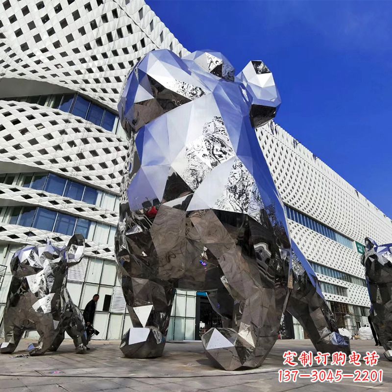 长沙优雅可爱的面部狗雕塑