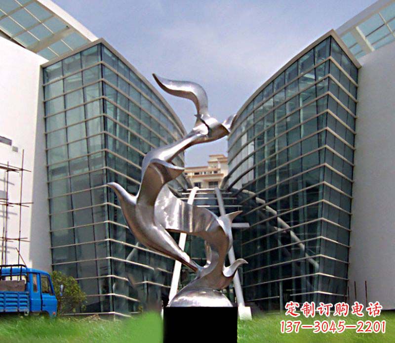 长沙大雁城市不锈钢雕塑