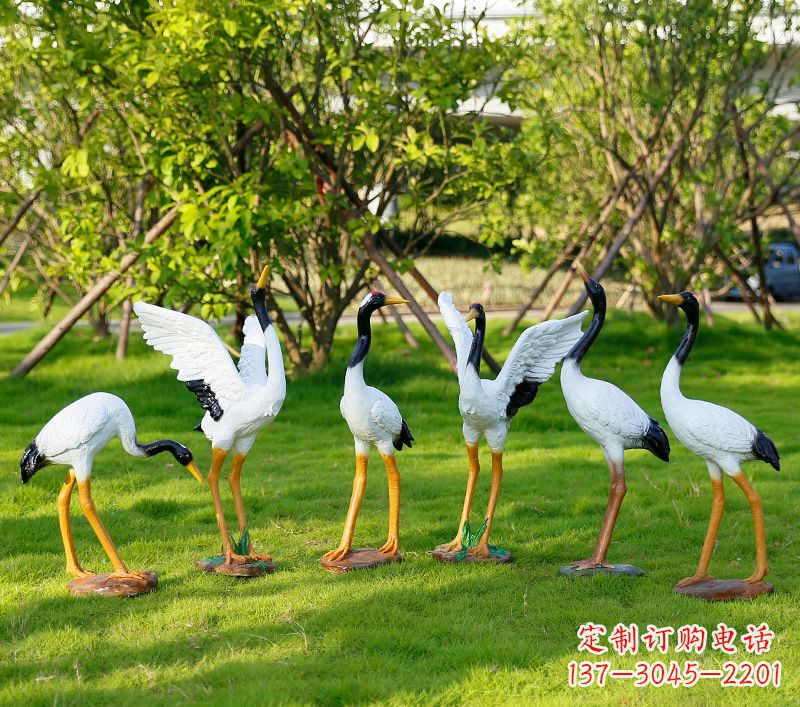 长沙丹顶鹤抽象雕塑