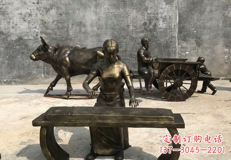 长沙精美绝伦的古筝铜雕