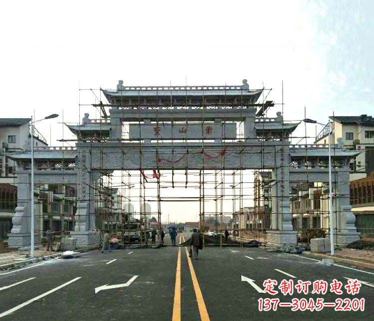 长沙道路三门石牌坊石雕