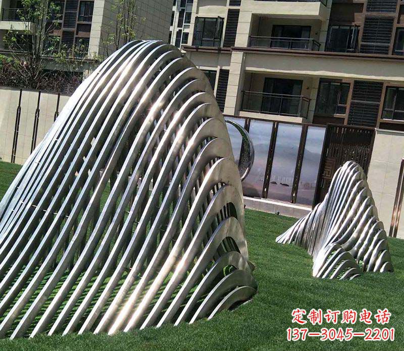 长沙不锈钢假山雕塑——电镀之美