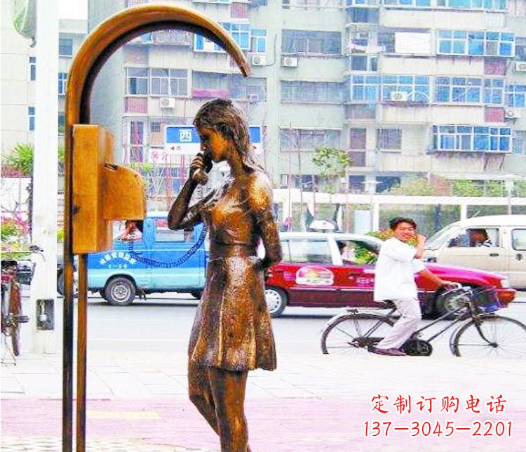 长沙女孩铜雕塑——艺术的象征