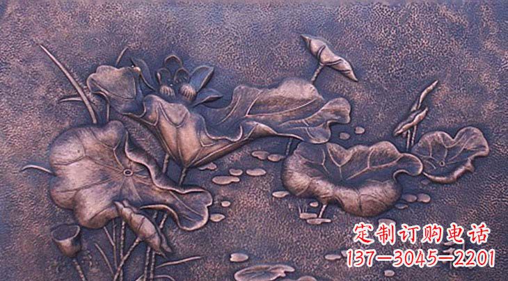 长沙锻铜荷花雕塑