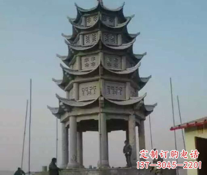 长沙精美绝伦的多层凉亭石雕