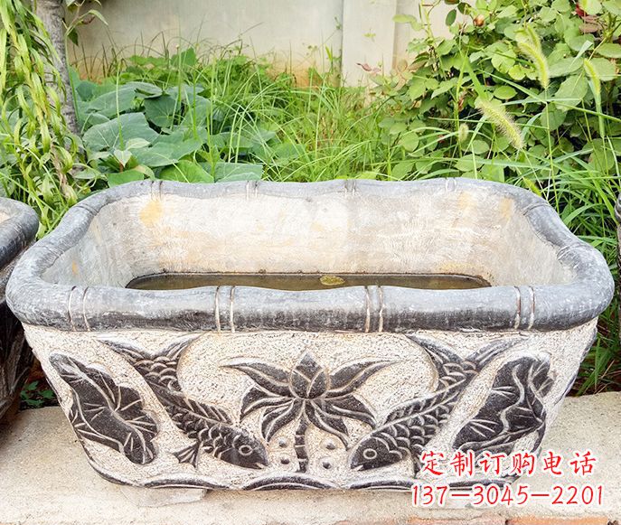 长沙精美方形荷花鲤鱼石雕塑