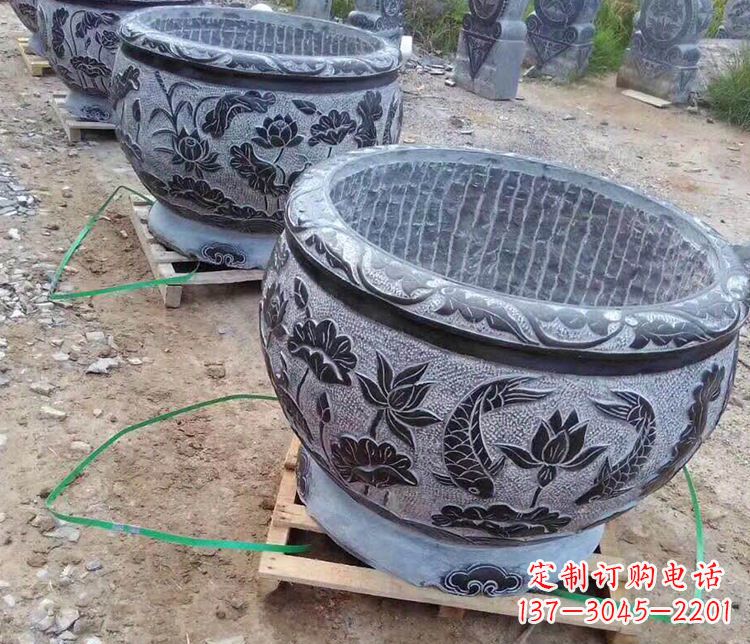 长沙古典水缸雕塑