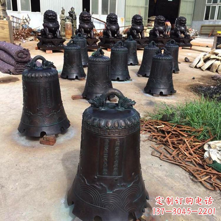 长沙仿古铜钟雕塑