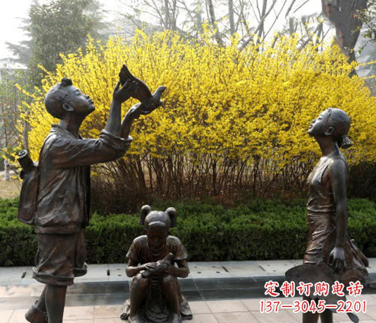 长沙放风筝的儿童铜雕