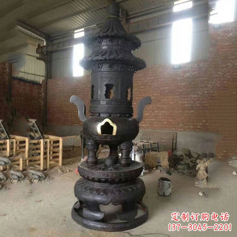 长沙花卉盘状高层圆形铜香炉雕塑