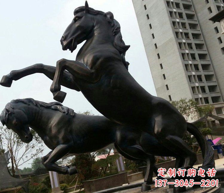 长沙高雅实木动物雕塑