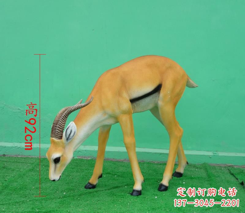 长沙公园玻璃钢动物仿真羚羊雕塑