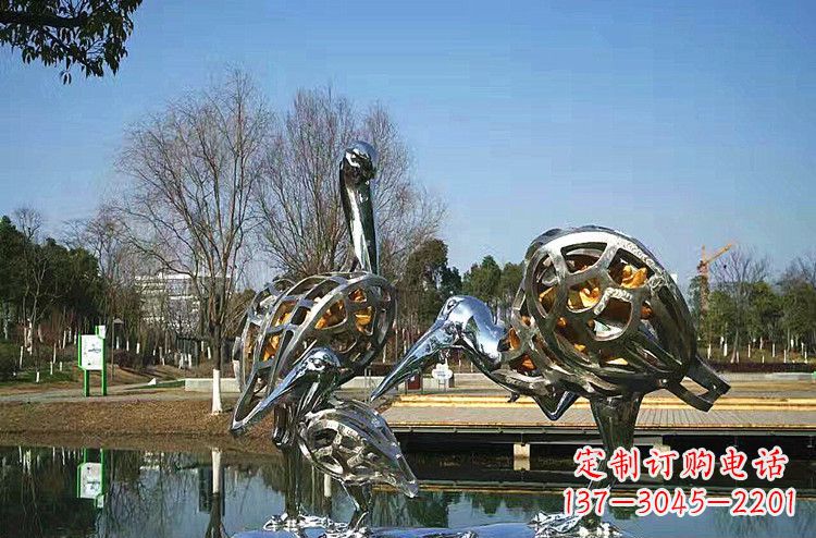 长沙手工制作的可爱丹顶鹤雕塑