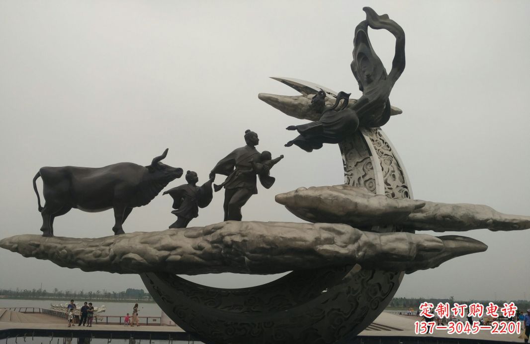 长沙古典传说景观雕塑牛郎织女