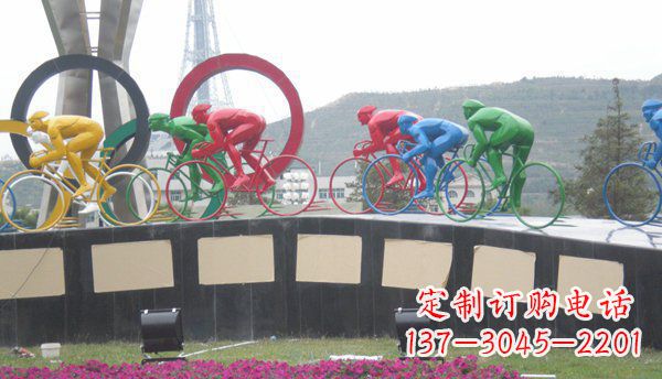 长沙品味传统,扬帆未来——不锈钢骑自行车雕塑