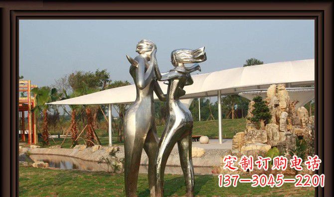 长沙一对动感传情的不锈钢跳舞情侣雕塑