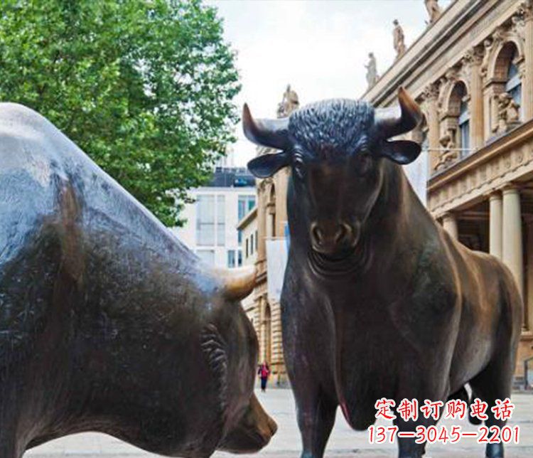 长沙公园动物铜雕小牛