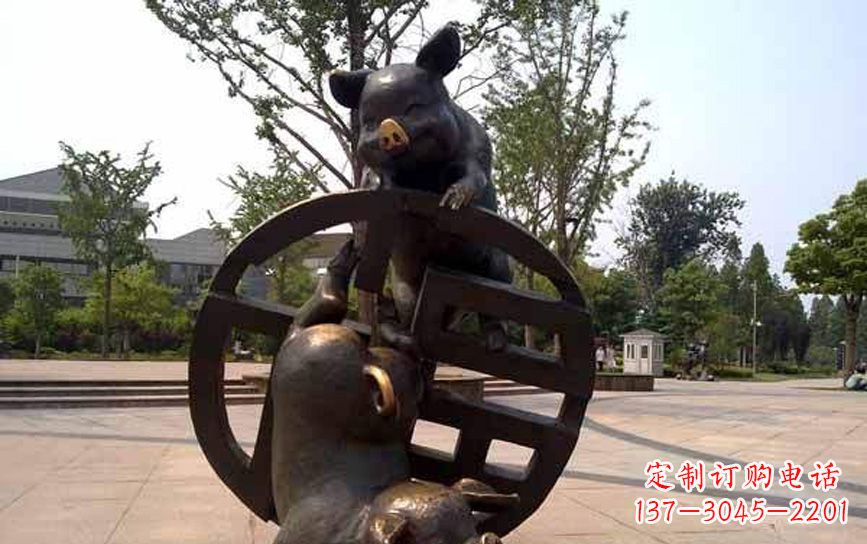 长沙公园动物猪铜雕