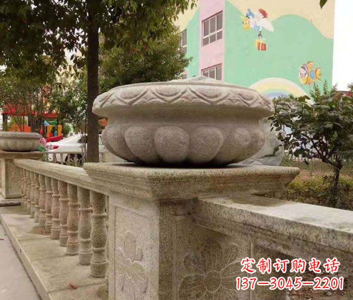 长沙公园景观砂岩花盆石雕
