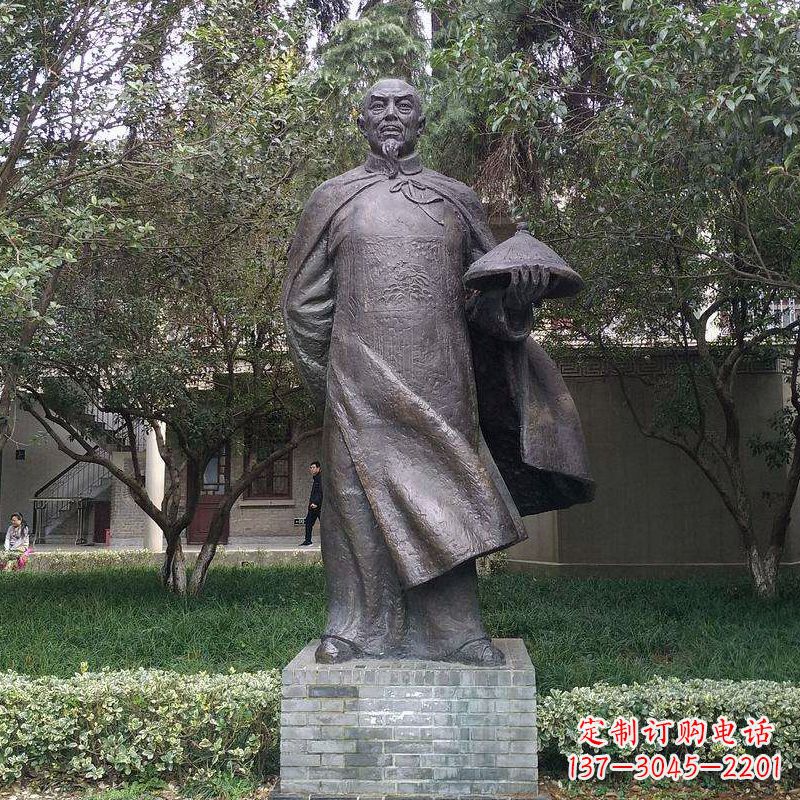 长沙传承晚清民族英雄林则徐精铸雕塑