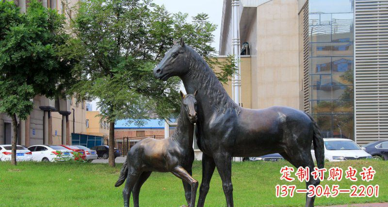 长沙优质实木母子马铜雕