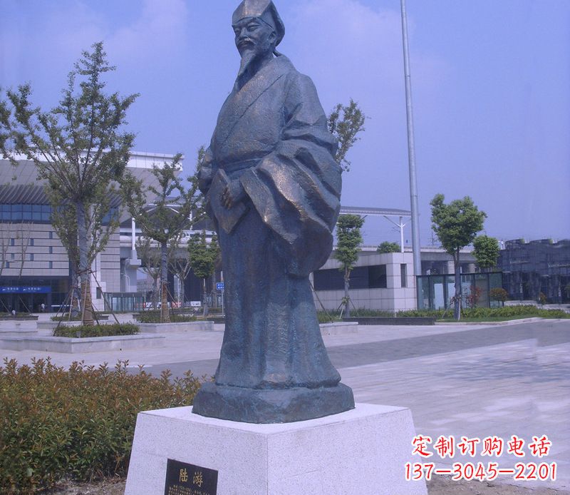 长沙古代陆游诗人雕塑
