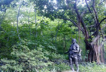 长沙铜雕西方女人人物雕塑