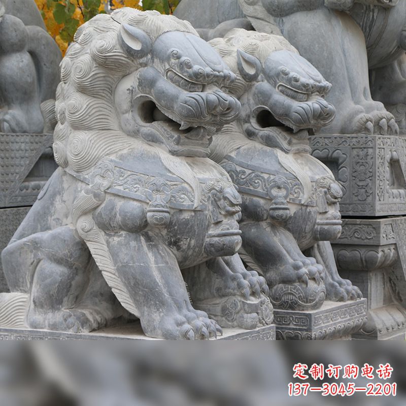 长沙中领雕塑:仿故宫青石狮子雕塑