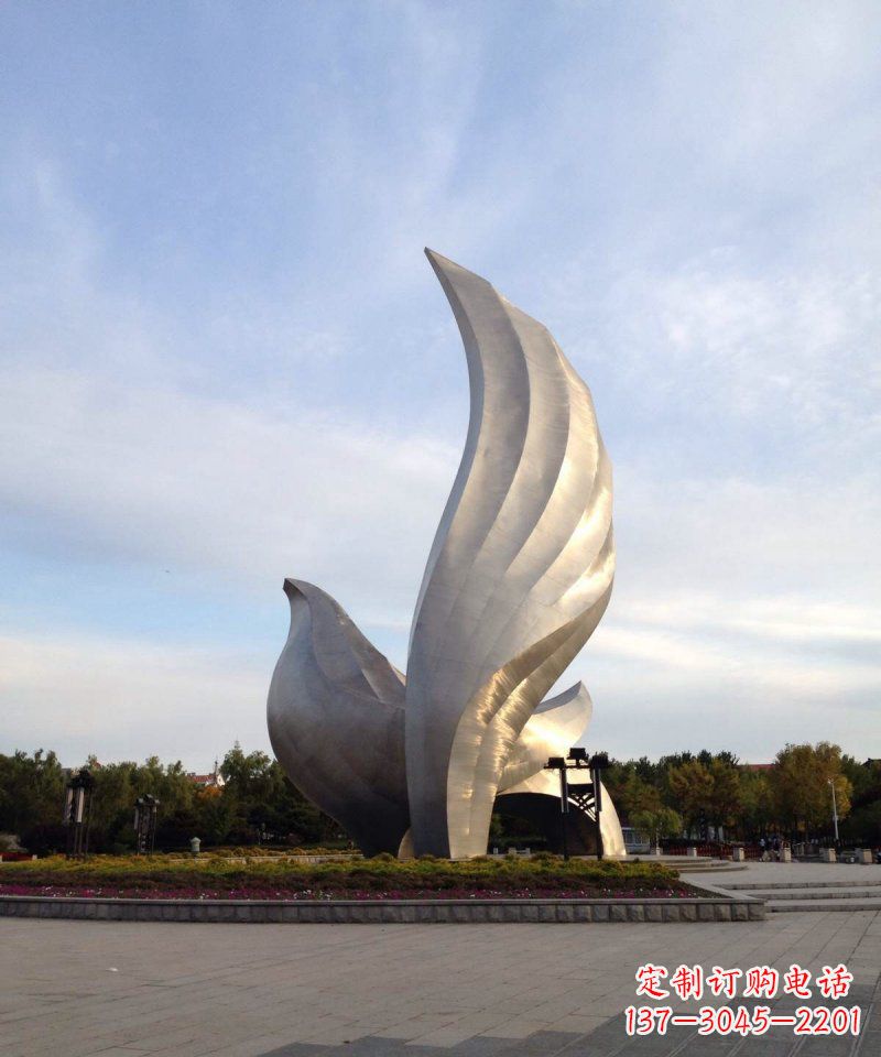长沙广场不锈钢抽象鸽子雕塑 (2)