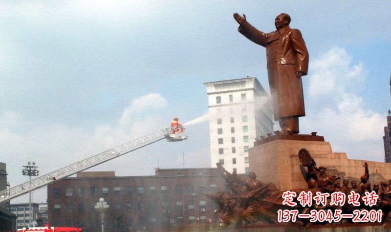 长沙精致雕塑,极致致敬——毛主席景观铜雕